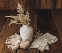 Image 3 of Set Margot