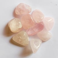 🌸 Rose Quartz Tumble Stones 