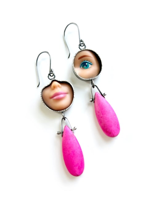 Image of Smile & Eye Earrings with Howlite
