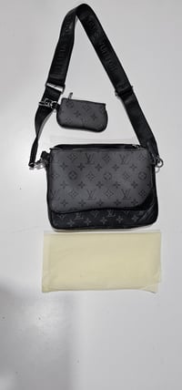 Image 3 of Mens Lv Trio Bag original 