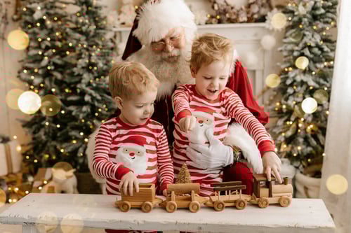 Image of SANTA MINIS -2025 $375