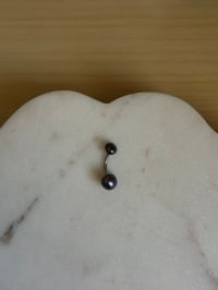 Black Freshwater Pearl Belly Ring (Silver)