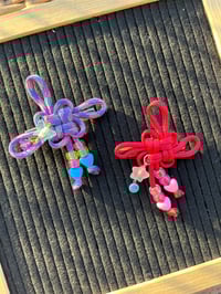 Image 1 of Lucky Clippies