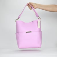 Image 5 of On 34th Hattie Medium Handbag - Pink Lilac