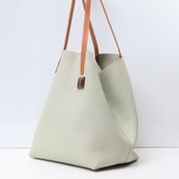 Image 4 of Slouchy Wide Tote in light mint