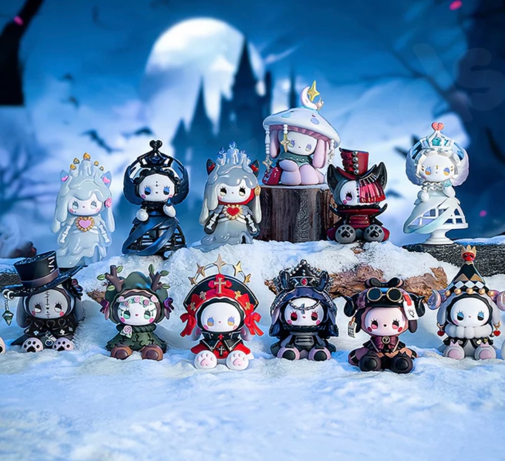 Image of Emma Frostveil Villa Blind Box 🖤