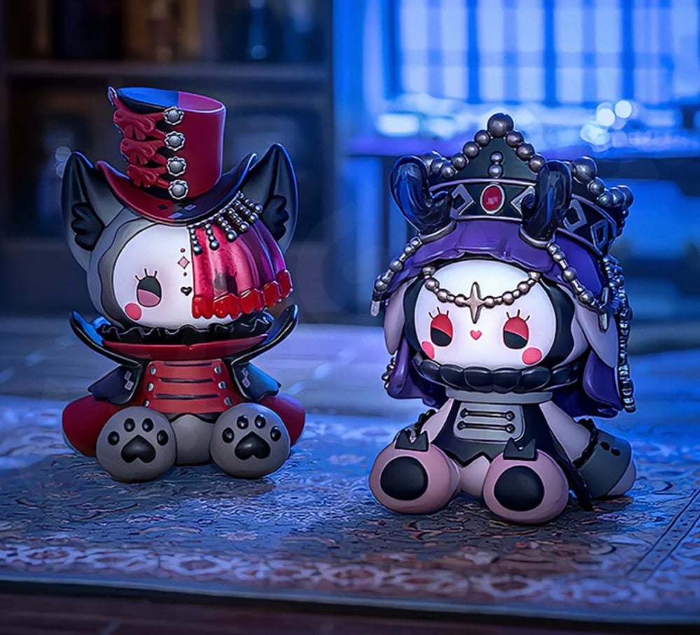 Image of Emma Frostveil Villa Blind Box 🖤