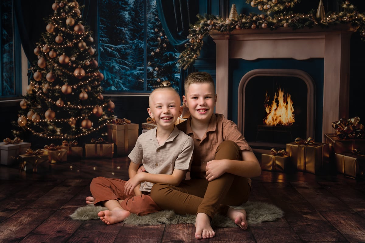 Image of CHRISTMAS MINI PHOTOSHOOT £135