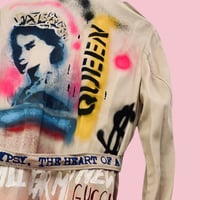 Image 2 of SALE ¥ QUEEN ¥ SPECIAL  ¥ upCyclinG viLLaGe punK¥IbiZa ¥TrenChcoaT¥ festival