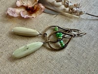 Image 20 of Verde collection -Imperial Jasper and Chrysoprase brass earrings . n137