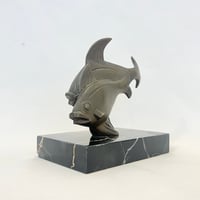 Image 6 of Figurine poissons stylisés en bronze sur socle en marbre noir Art Déco serre-livres