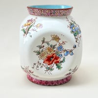 Image 4 of Vase boule ancien en faïence de Longwy motif floral