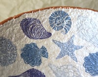 Image 5 of Dark Blue Paper Mache Bowl with Seashell and bronze rim – Handmade Coastal Decor