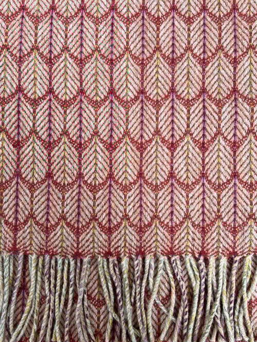 Image of Damask & Hawthorn 'Feathers' design scarf