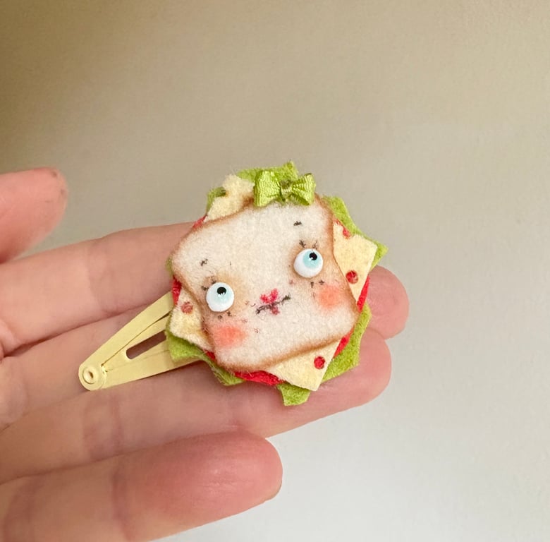 Image of Swiss Miss Sandwich Hairclip C for Blythe or Human