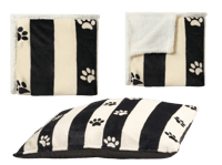 Image 2 of Fleece blanket & matching dog bed 