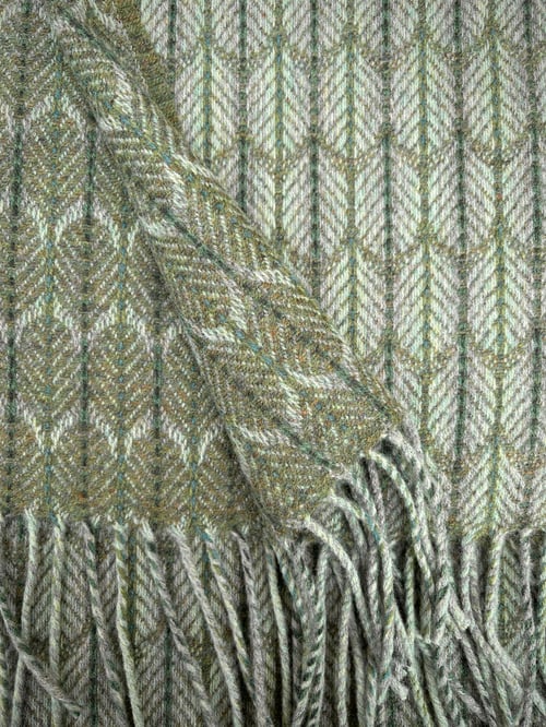 Image of Apple & Moss 'Feathers' design scarf