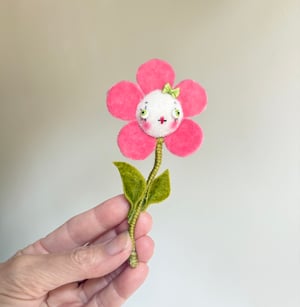 Image of Happy Daisy in Hot  Pink