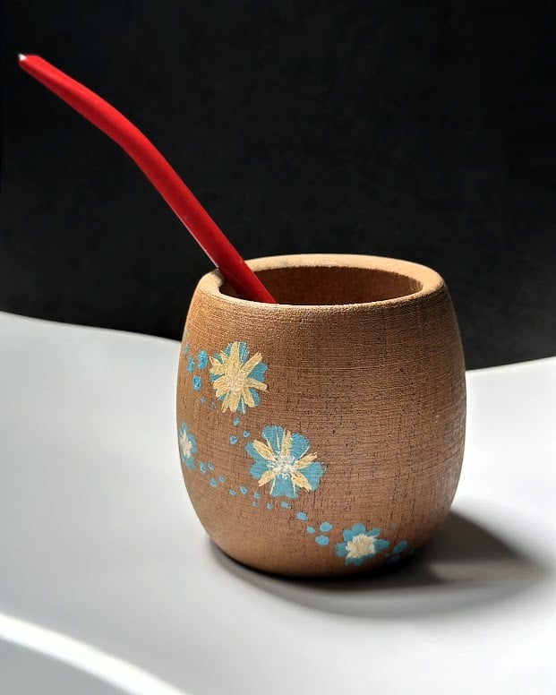 Image of Mate argentino pintado (florcitas)