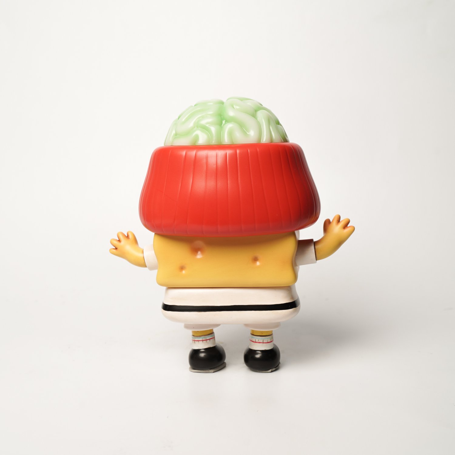Image of QUEENIE FOK ZOMBIE SPONGEBOB 