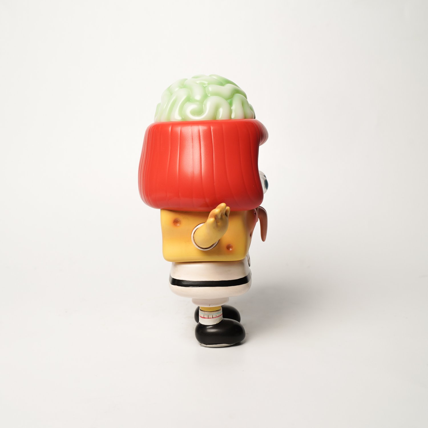 Image of QUEENIE FOK ZOMBIE SPONGEBOB 