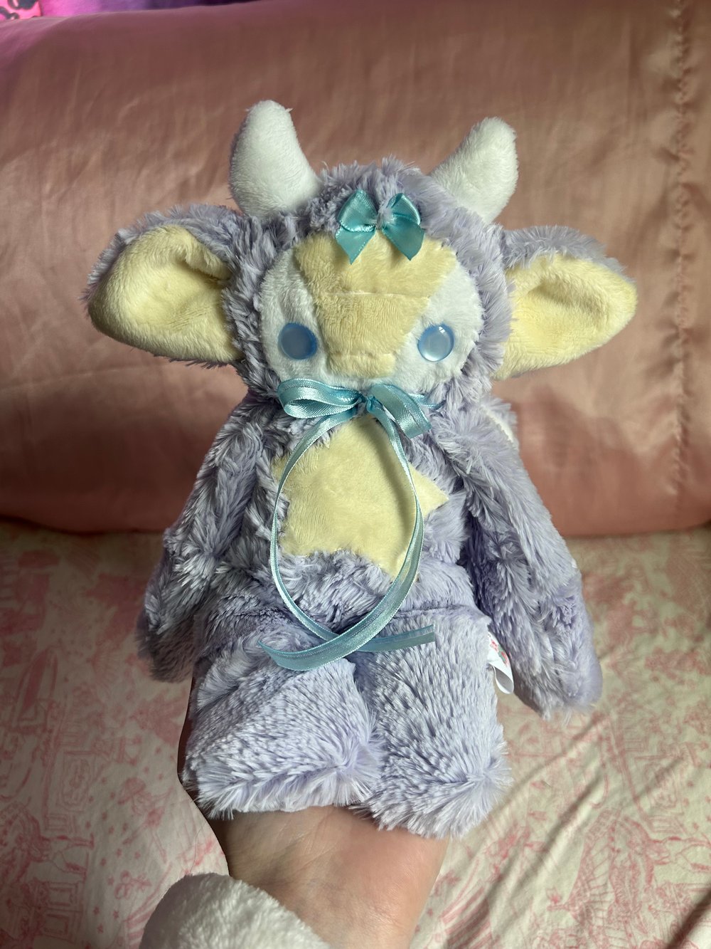 Image of skyra the dragon