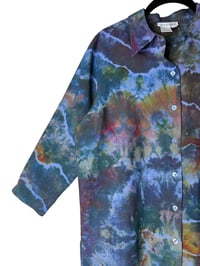 Image 5 of ♻️ UPCYCLED M 100% Silk Coldwater Creek Top in Geode Ice Dye