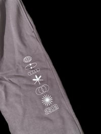 Image 4 of jogging loose find the balance anthracite