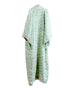 Image of Kimono dame af turkisgrøn silke med blomster