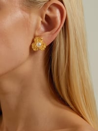 Image 2 of Flower Pearl Earrings – Stainless Steel