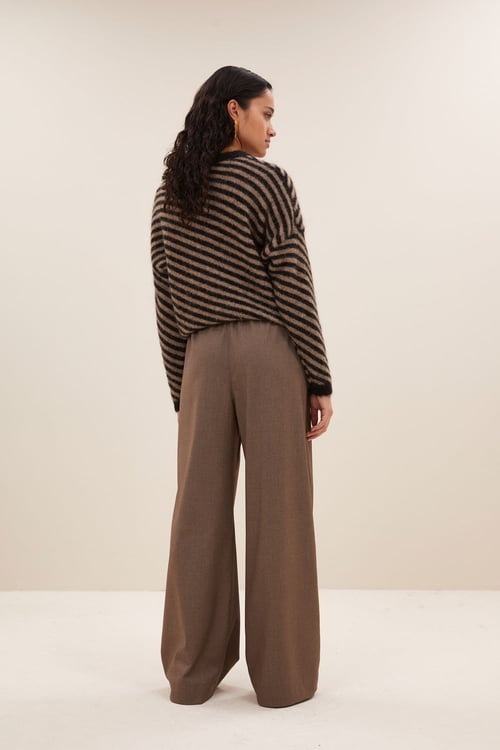 Image of 1-Jersey diagonal natural pullover | biscuit