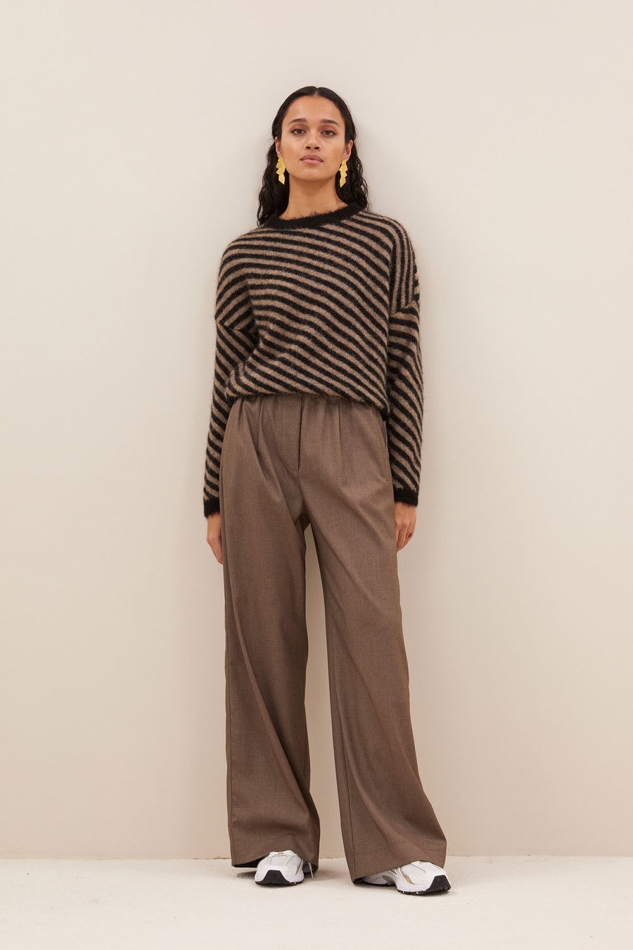Image of 1-Jersey diagonal natural pullover | biscuit