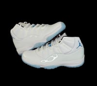 Air Jordan 1 Retro “Legend Blue” 