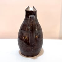 Image 2 of Ancien pichet marron foncé en grès vernissé du Berry vintage 1950