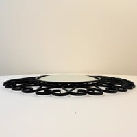 Image 8 of Miroir soleil rond oeil de sorcière en fer forgé noir  Années 50 - 60