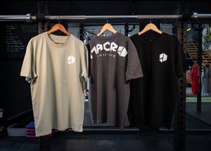 Oversized shoulder print tee