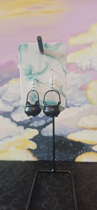 🪄 Cauldron Earrings – Plastic 🪄