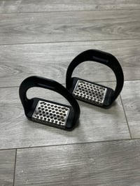 Image 3 of Royal Rider T3 Stirrups – Black – 4.75"