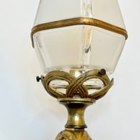 Image 7 of Lampe de table fin XIXe néoclassique avec pied en bronze et verre dépoli ogive