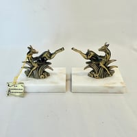 Image 3 of Deux serre-livres Art Déco Gazelles en marbre et métal bronze 1930s