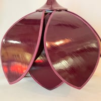 Image 7 of Grande suspension design fleur Lotus de Robert de Schuytener années 80