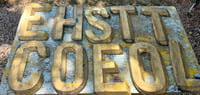 Image 1 of Lot de 10 anciennes lettres d'enseigne en zinc 