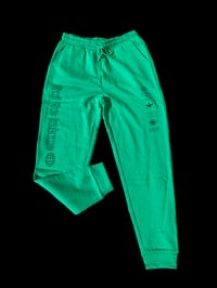 Image 1 of Jogging coupe droite find the balance vert