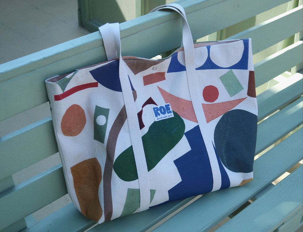Image of LARGE COLOR SHAPES BAG