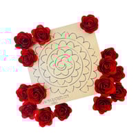 Image 4 of Classic Rolled Flower Bundle