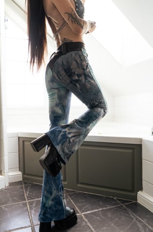 Image of Toxic Vision Ocean Crush pants Multi Size