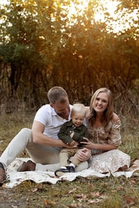 Image 4 of  Fall Family Mini Sessions  $420