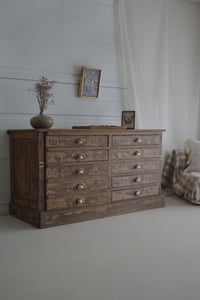 Image 1 of Petit meuble de métier / atelier ancien 