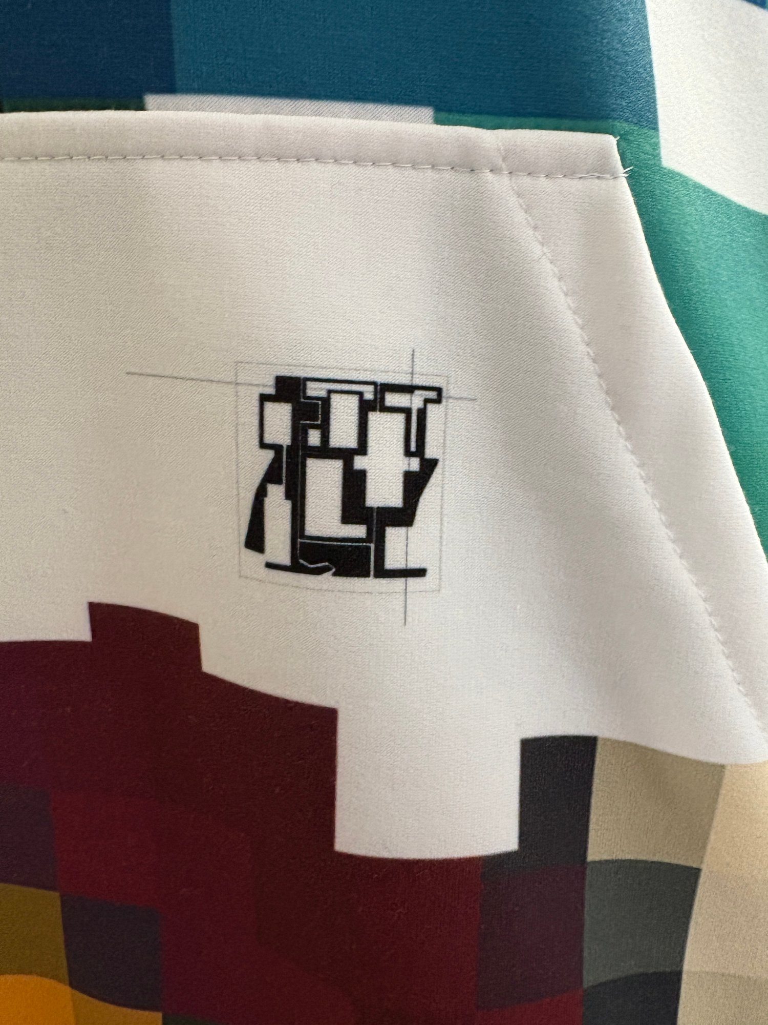 Image of ADJUSTABLE HOODED JACKET H2_2025_SBC