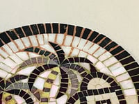 Image 4 of Plaque murale vintage en mosaïque style romain antique - Palmiers, maison bédouine 